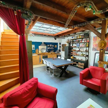 Atelier D'artiste - Loft With Garden Center Of Casa vacanze *
