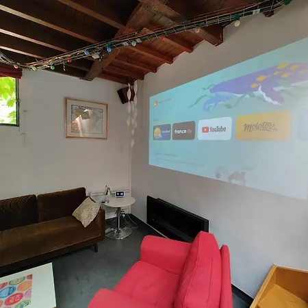 Casa vacanze Atelier D'artiste - Loft With Garden Center Of